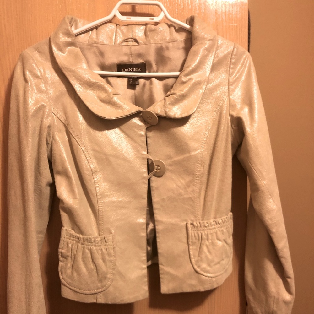 DANIER leather blazer/jacket Size XS but fits like an S